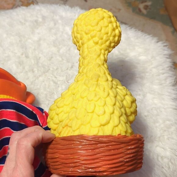 1970s Sesame Street Big Bird Seed in Nest 10 inches, Ernie Puppet - Picture 11 of 12